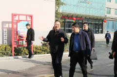 新鄉縣領導蒞臨夜色网址最新機械指導工作